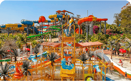 Parque Aquático Thermas dos Laranjais (1 hora de distância)