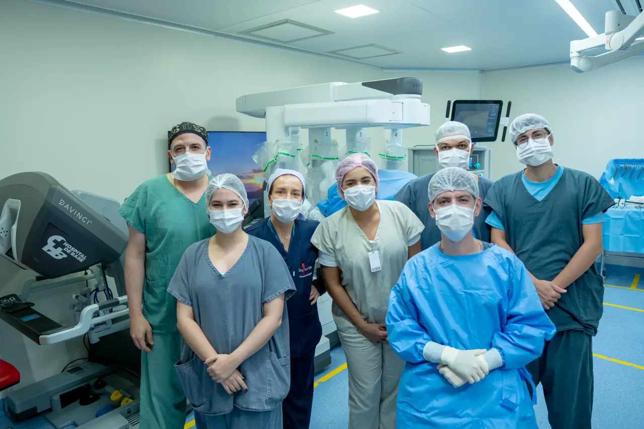 Hospital de Base atinge marca de 1.000 cirurgias robóticas em paciente do SUS